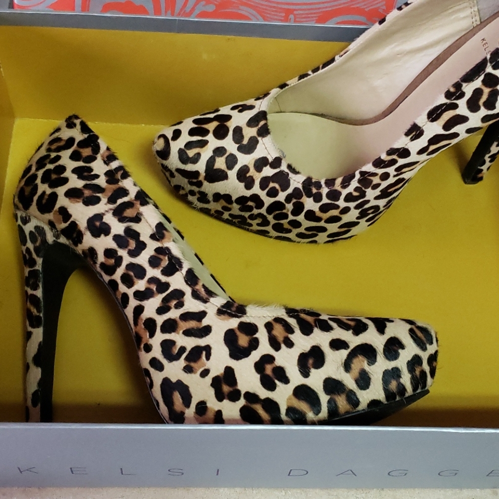 Kelsi Dagger heels - Picture 2 of 7